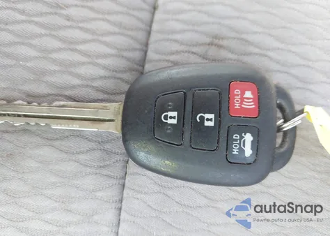 2015 Toyota Corolla Le из США, поврежденный, VIN 2T1BURHE6FC384477